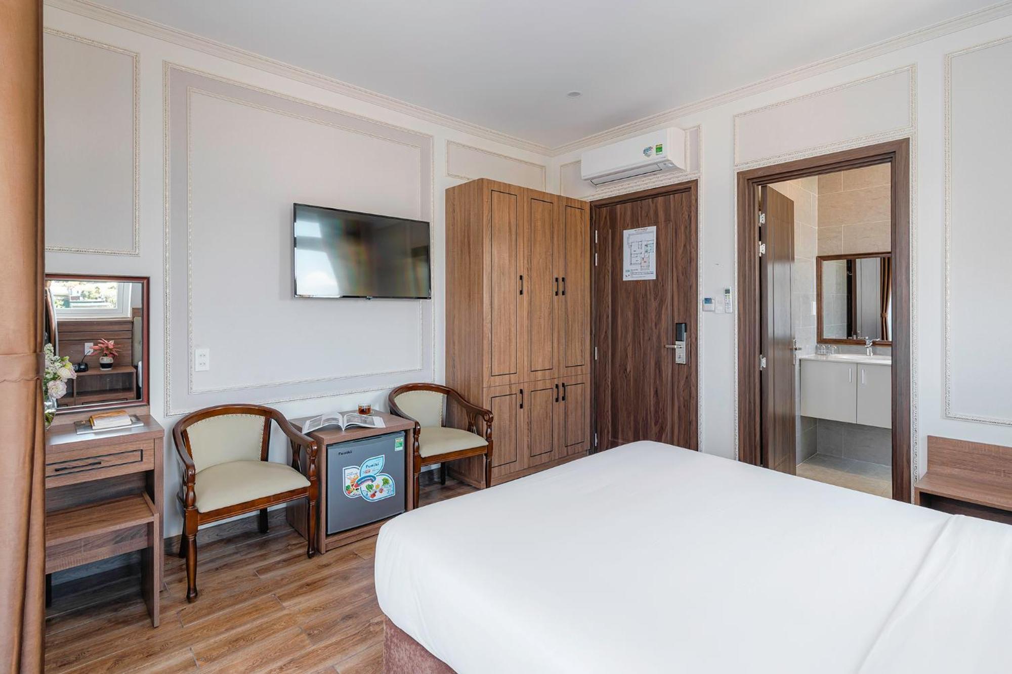 Pine View Hotel Dalat Exterior photo